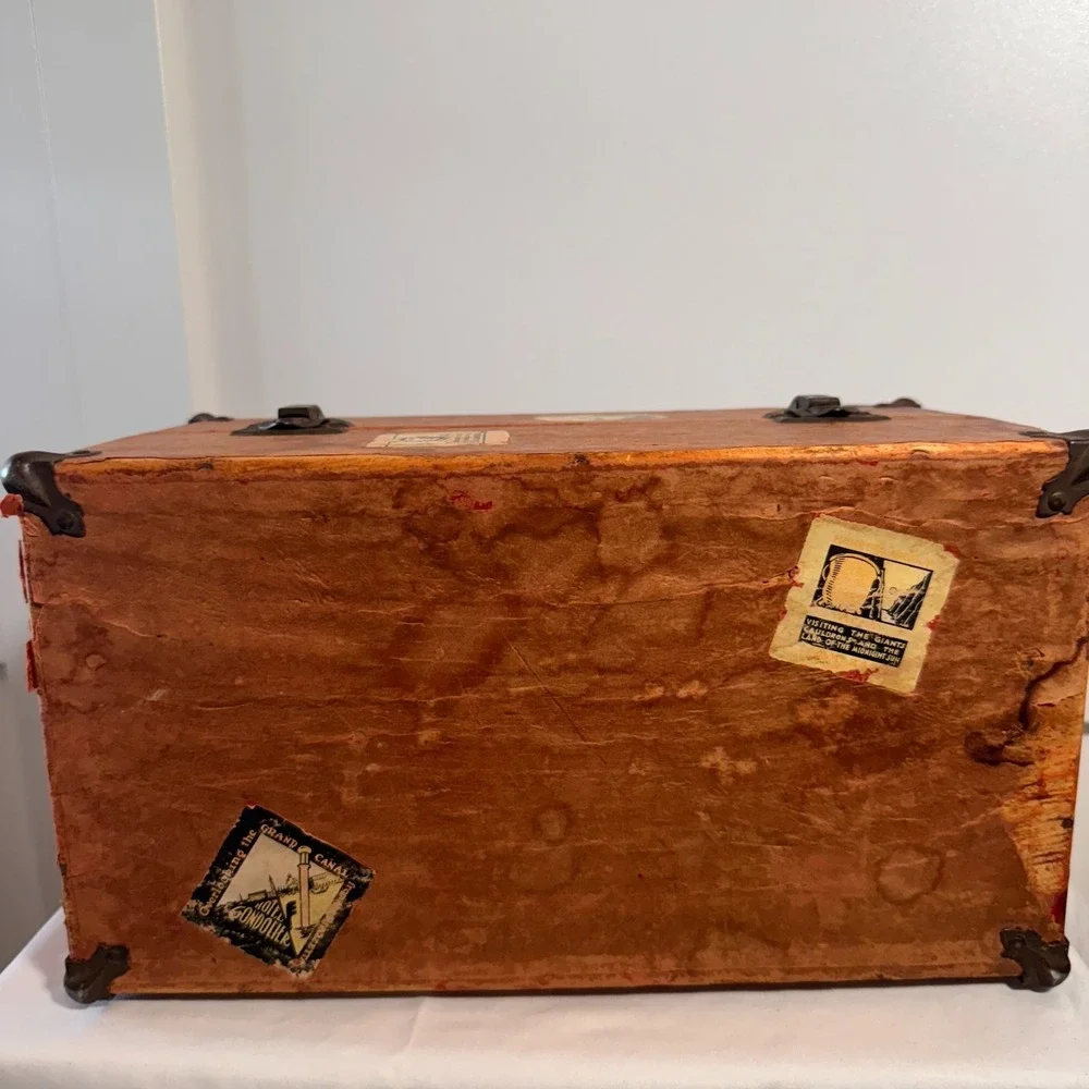 Vintage Cass Toy Box‎ Trunk Wood & Metal Decoupage Steamer Toy Chest